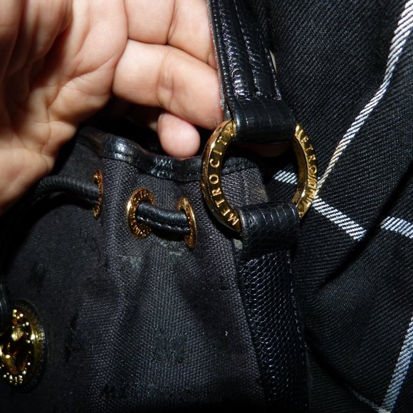 METRO CITY BLACK CROSSBODY/HAND BAG # 0466411 - Picture 6 of 11